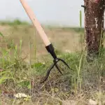 Convenient Grass Root Removal Tool